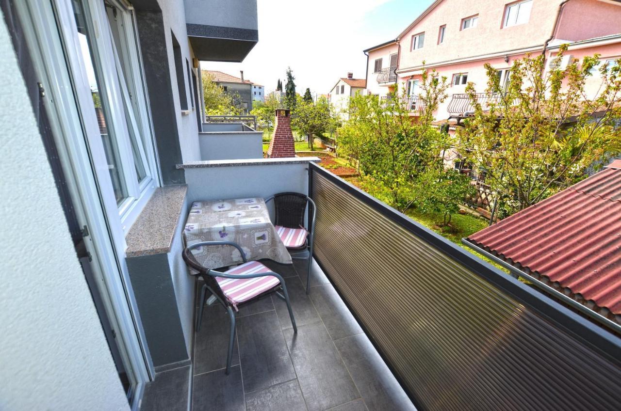 Katy Apartment 로비니 외부 사진