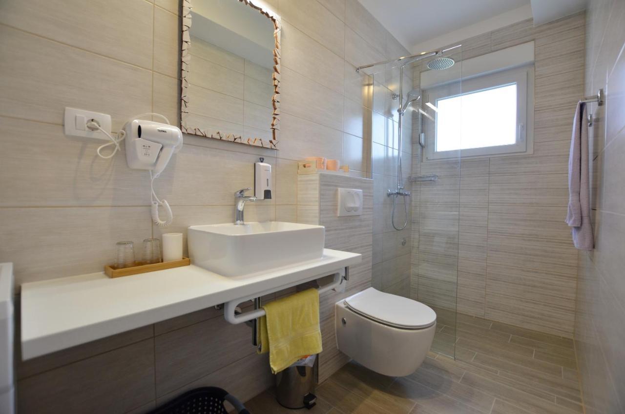 Katy Apartment 로비니 외부 사진
